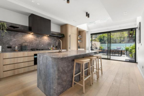 Perfect Vacation Home w Terrace & Private Garage, Sydney
